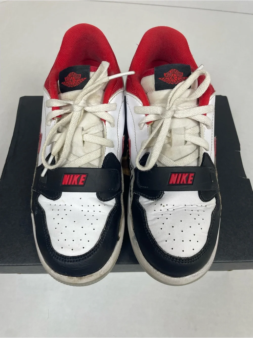 Jordan Air Jordan Legacy 312 Low (PS) Boys Sneakers White/Red/Black/Gray 2.5Y